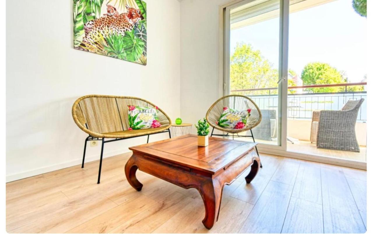 Superbe studio lumineux sur Cannes, à quelques minutes de la célèbre rue d'Antibes ! Exterior foto