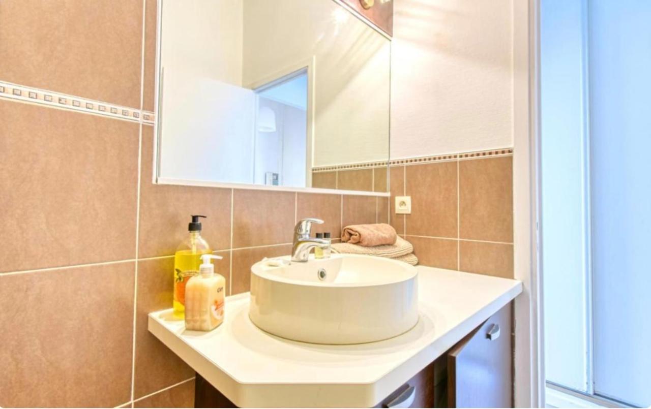 Superbe studio lumineux sur Cannes, à quelques minutes de la célèbre rue d'Antibes ! Exterior foto
